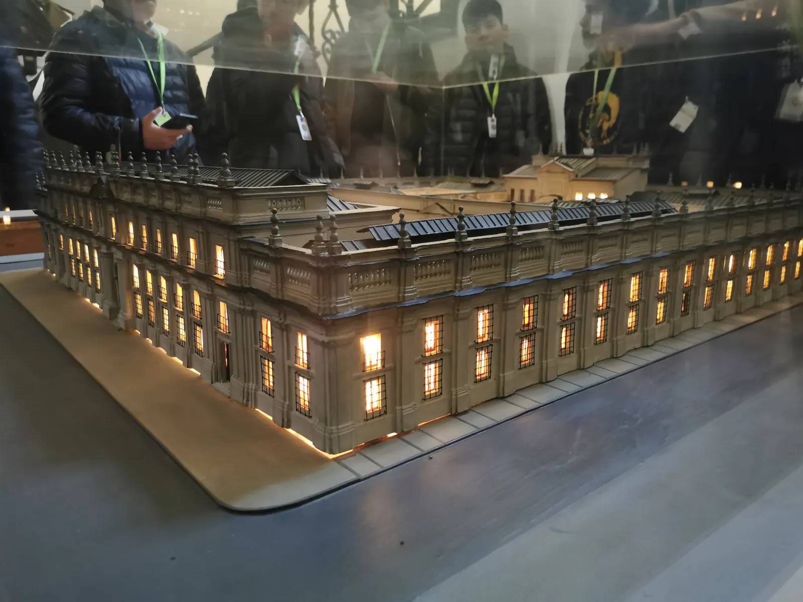 Salida Pedagógica a La Moneda — 1° Medio B — foto 45